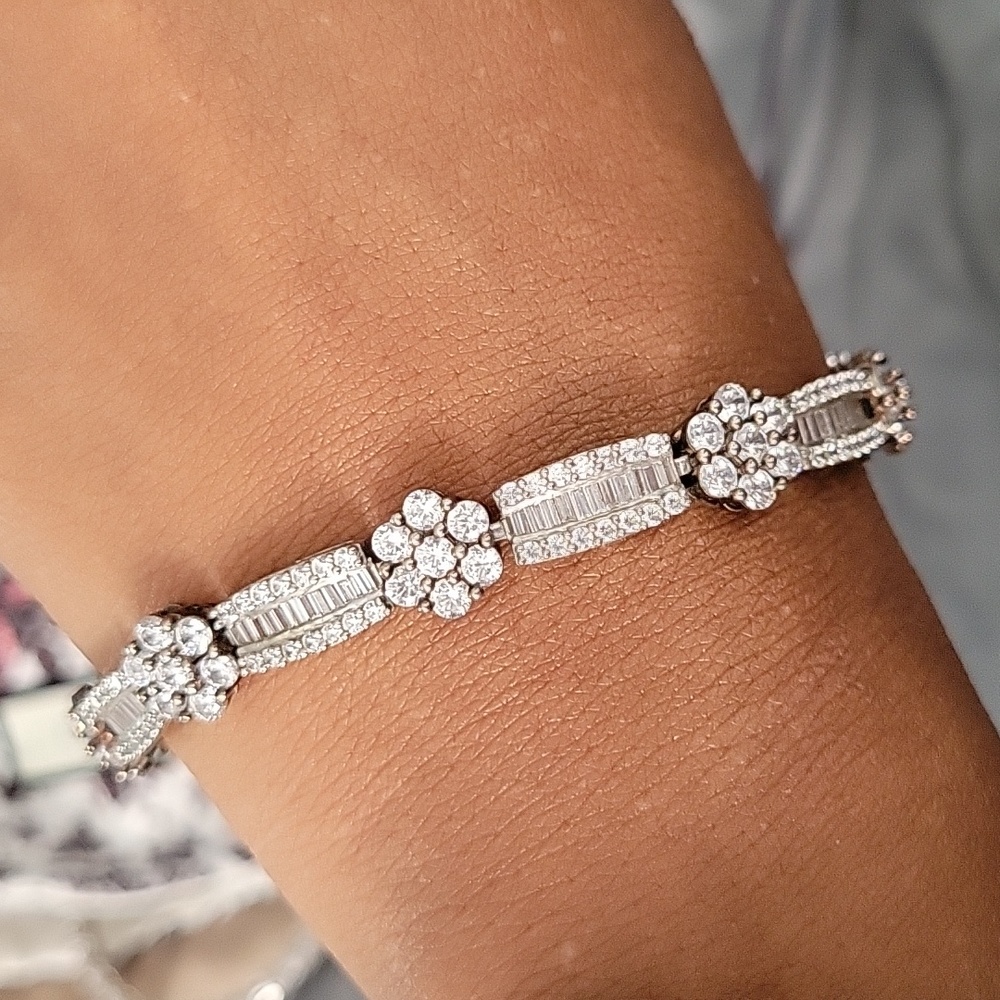 Sterling silver cubic zirconia tennis bracelet